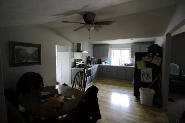 Greenville, MI 48838,801 E Coffren
