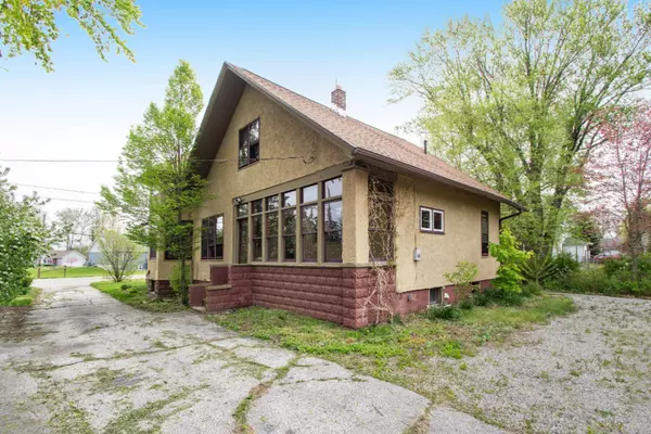 Baroda, MI 49101,9082 Hills Road