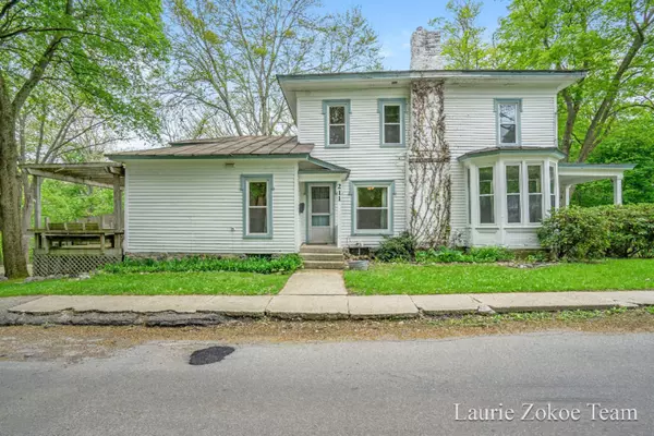 Greenville, MI 48838,211 W Union Street