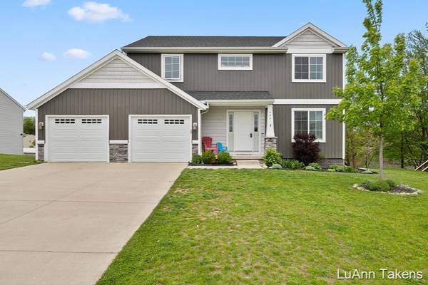 437 Green Ridge Drive, Caledonia, MI 49316