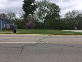 390 N Main Street, Watervliet, MI 49098