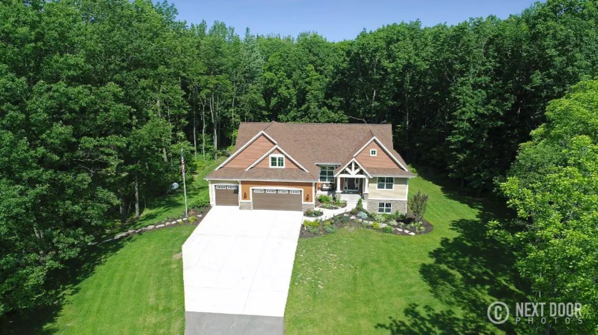 Hudsonville, MI 49426,5135 Hide Away Lane