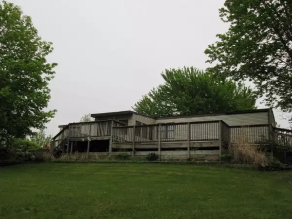 Mears, MI 49436,6837 W Deer Road