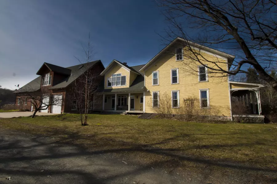 201 N 72nd Avenue, Hart, MI 49420