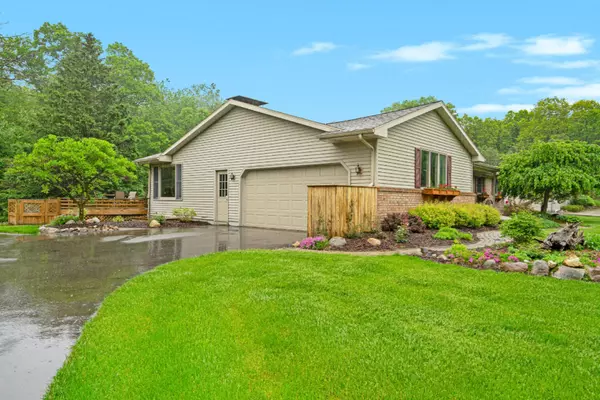 Ada, MI 49301,850 Pine Valley NE Drive