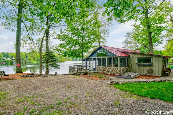 Newaygo, MI 49337,5140 S Muskego Drive