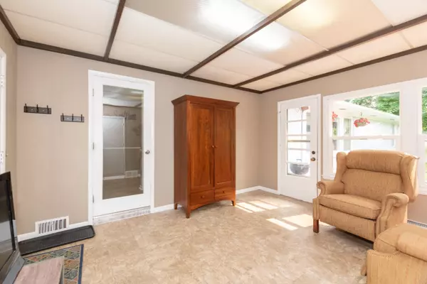 Portage, MI 49024,1511 Meadowbrook Lane