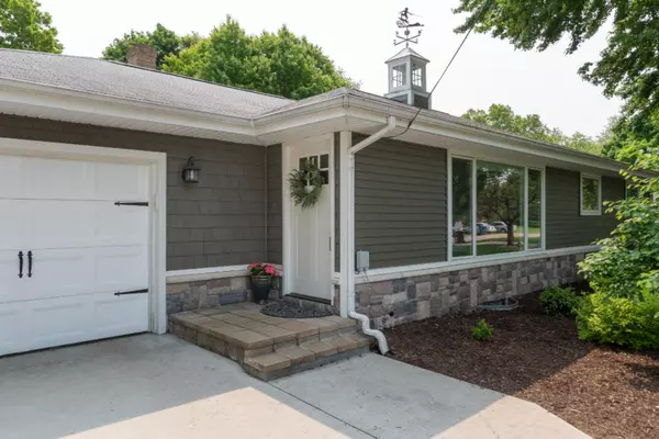 Portage, MI 49002,10613 S Westnedge Avenue