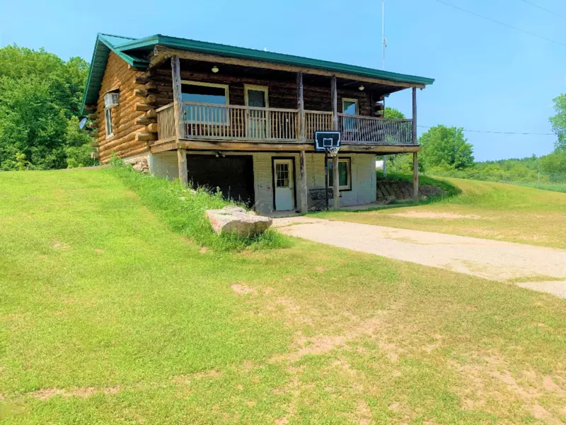 3349 135th Avenue, Hersey, MI 49639