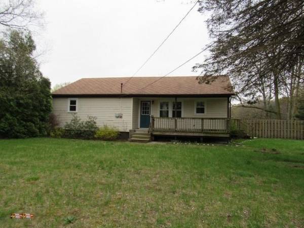 7100 Hagar Shore Road, Coloma, MI 49038