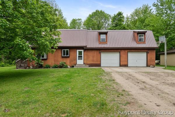 11308 S Trillium Ridge, Grant, MI 49327