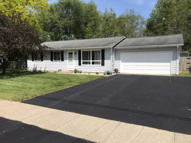 7545 Kingston Drive, Portage, MI 49081