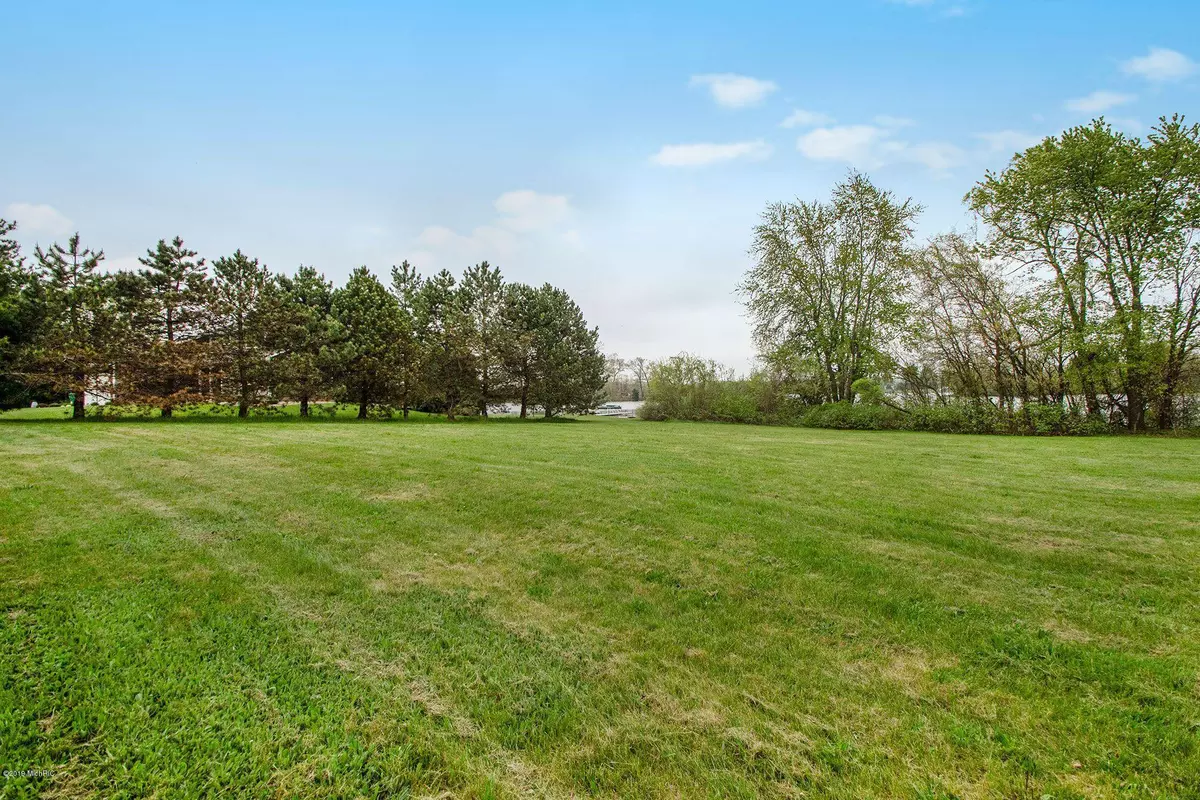 Sturgis, MI 49091,VL Island View Drive #Lot 9