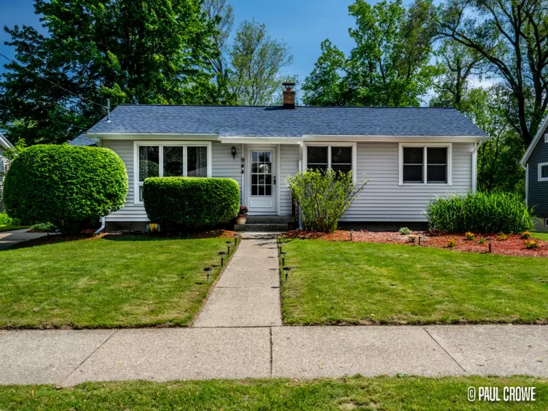 944 Sluyter SE Street, Kentwood, MI 49508