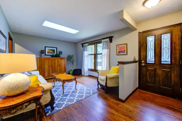 Portage, MI 49002,10136 POINT O WOODS Circle