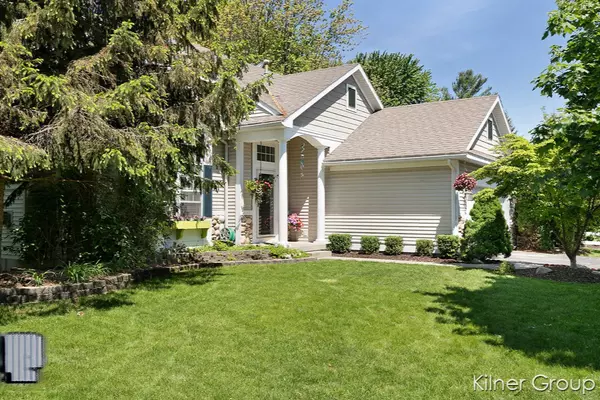 Holland, MI 49424,1385 Stoneylake Drive