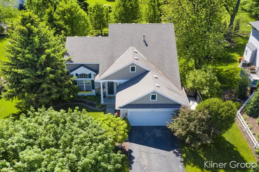 1385 Stoneylake Drive, Holland, MI 49424