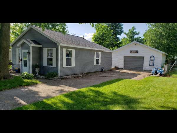 217 McKee Street, Sturgis, MI 49091