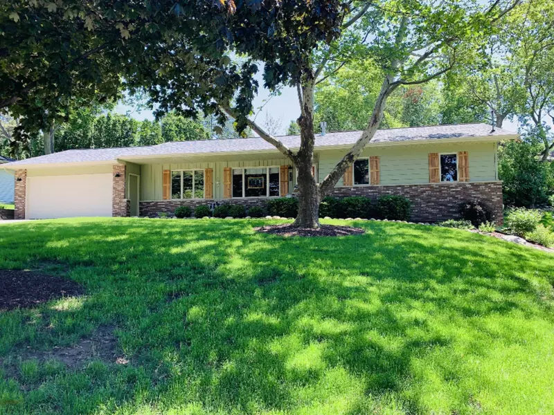 2013 Brunsink NE Drive, Grand Rapids, MI 49503