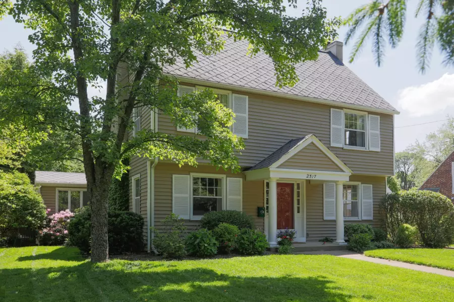 2517 University Avenue, Kalamazoo, MI 49008