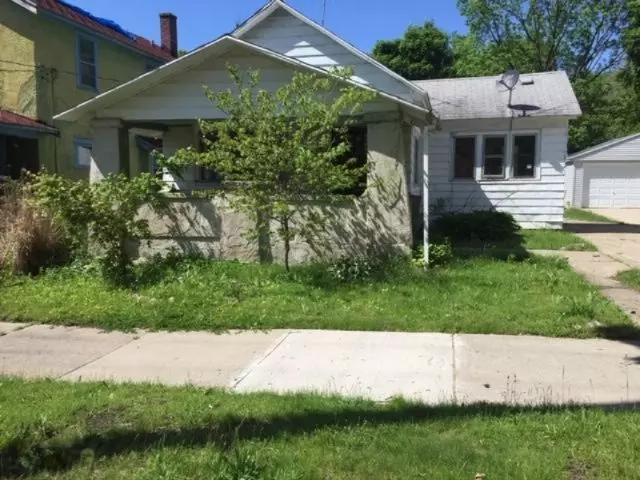 345 Cedar NE Street, Grand Rapids, MI 49503