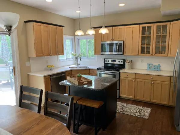 Hudsonville, MI 49426,7839 Meadowood Drive