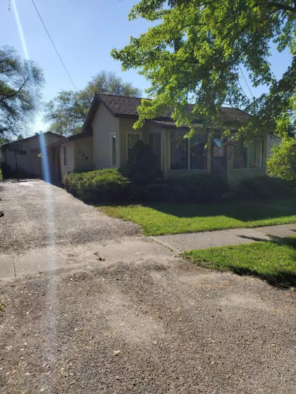 Sheridan, MI 48884,226 S Oak Street