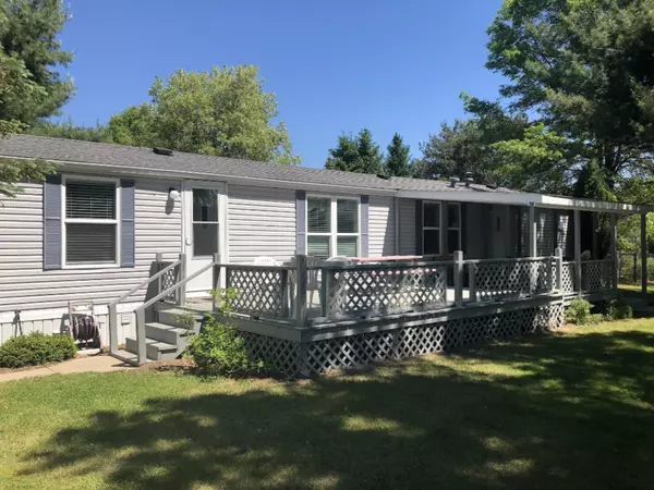 Evart, MI 49631,10951 Arrowhead Drive