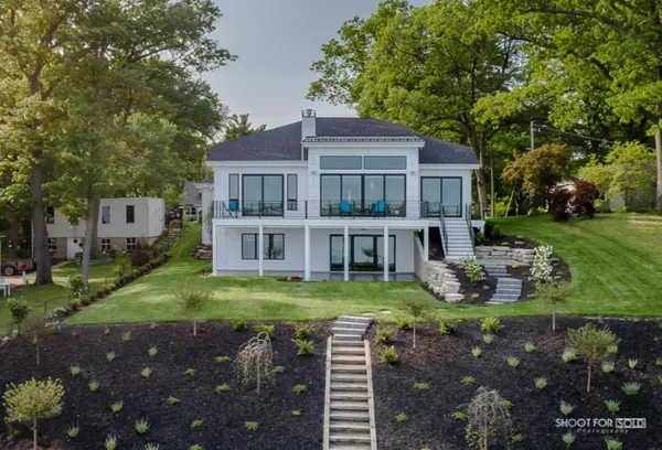 Holland, MI 49424,610 Lawn Avenue