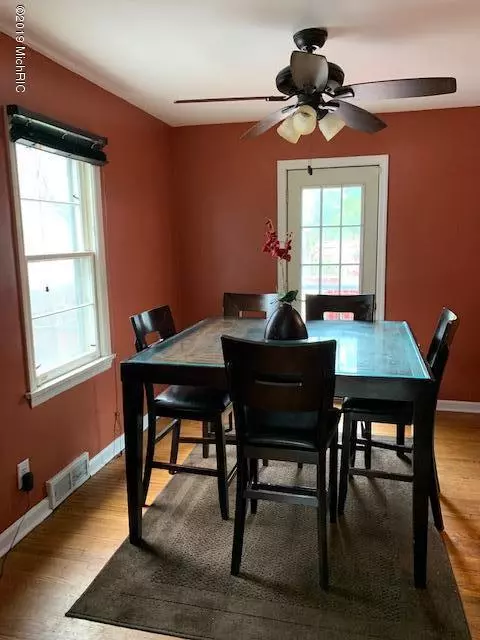 Wyoming, MI 49519,2459 Wyoming SW Avenue