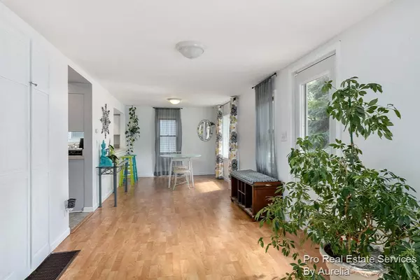 Wyoming, MI 49509,2648 Longstreet SW Avenue