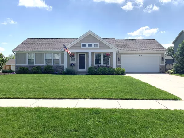 8298 Stonington Drive, Jenison, MI 49428