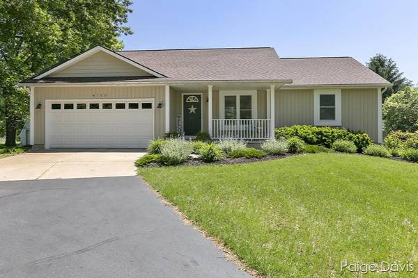 6100 Maksimowski NE Avenue, Belmont, MI 49306