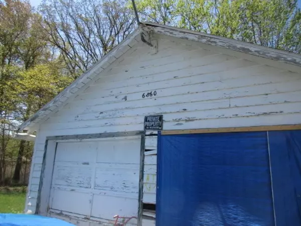 Coloma, MI 49038,6860 Pine Court