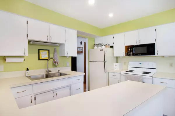 Wayland, MI 49348,533 W Cherry Street