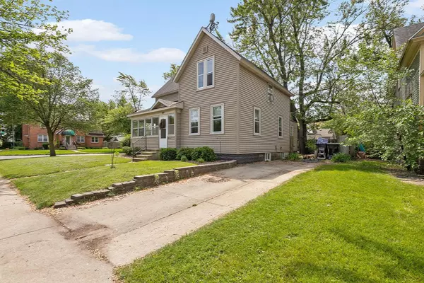 Holland, MI 49423,60 E 16th Street