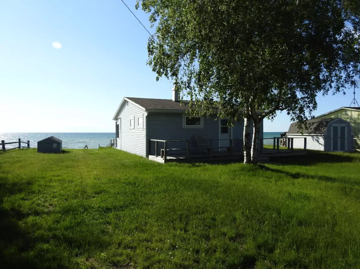 Mears, MI 49436,2849 N Lakeshore Drive