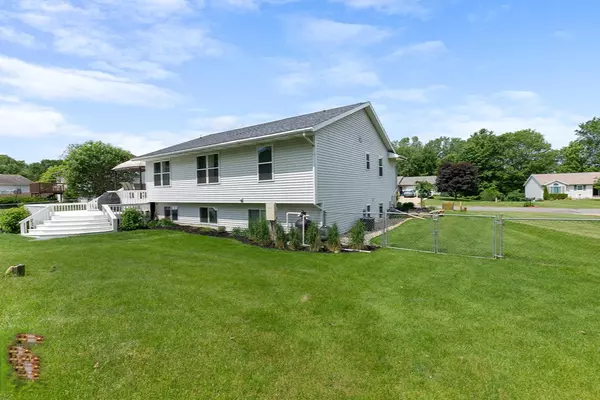 Dorr, MI 49323,4255 Redwood Lane