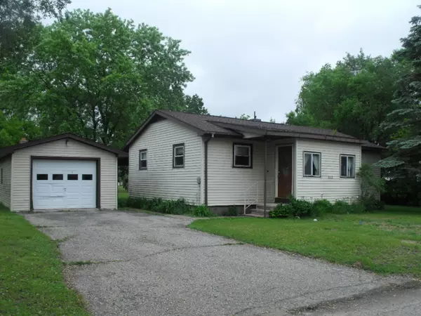 822 N Cedar Street, Evart, MI 49631