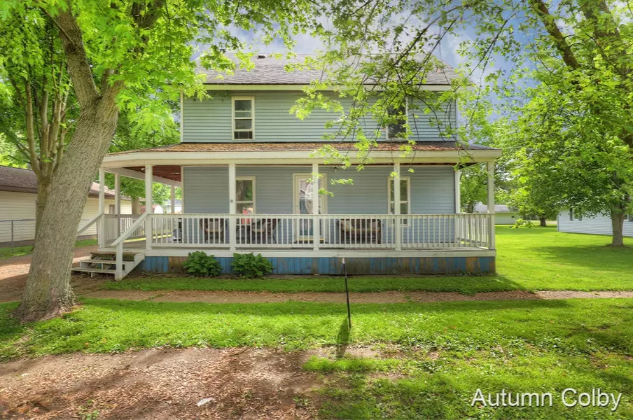 115 S Sherman Street, Sheridan, MI 48884