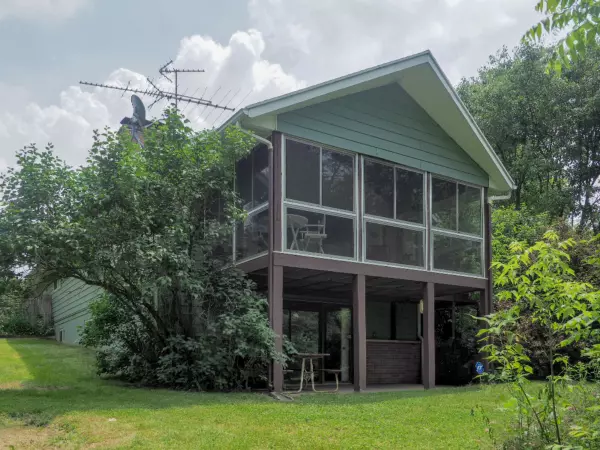 9962 W V Avenue, Schoolcraft, MI 49087