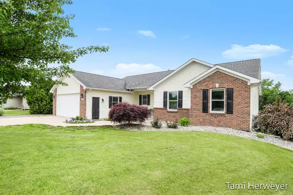 4239 Vista Drive, Hudsonville, MI 49426