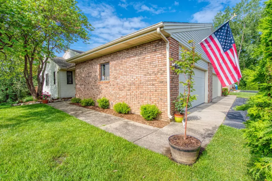 1180 Amberwood West SW Drive #86, Byron Center, MI 49315