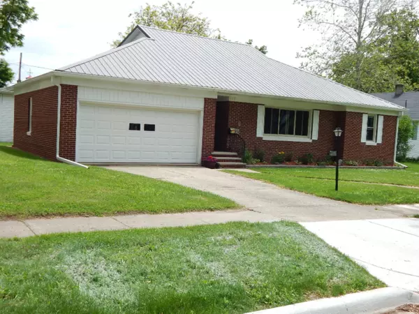 Lake Odessa, MI 48849,808 5th Avenue