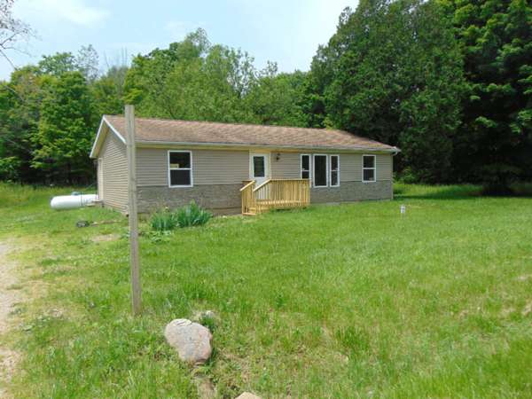 33054 CR 681, Bangor, MI 49013