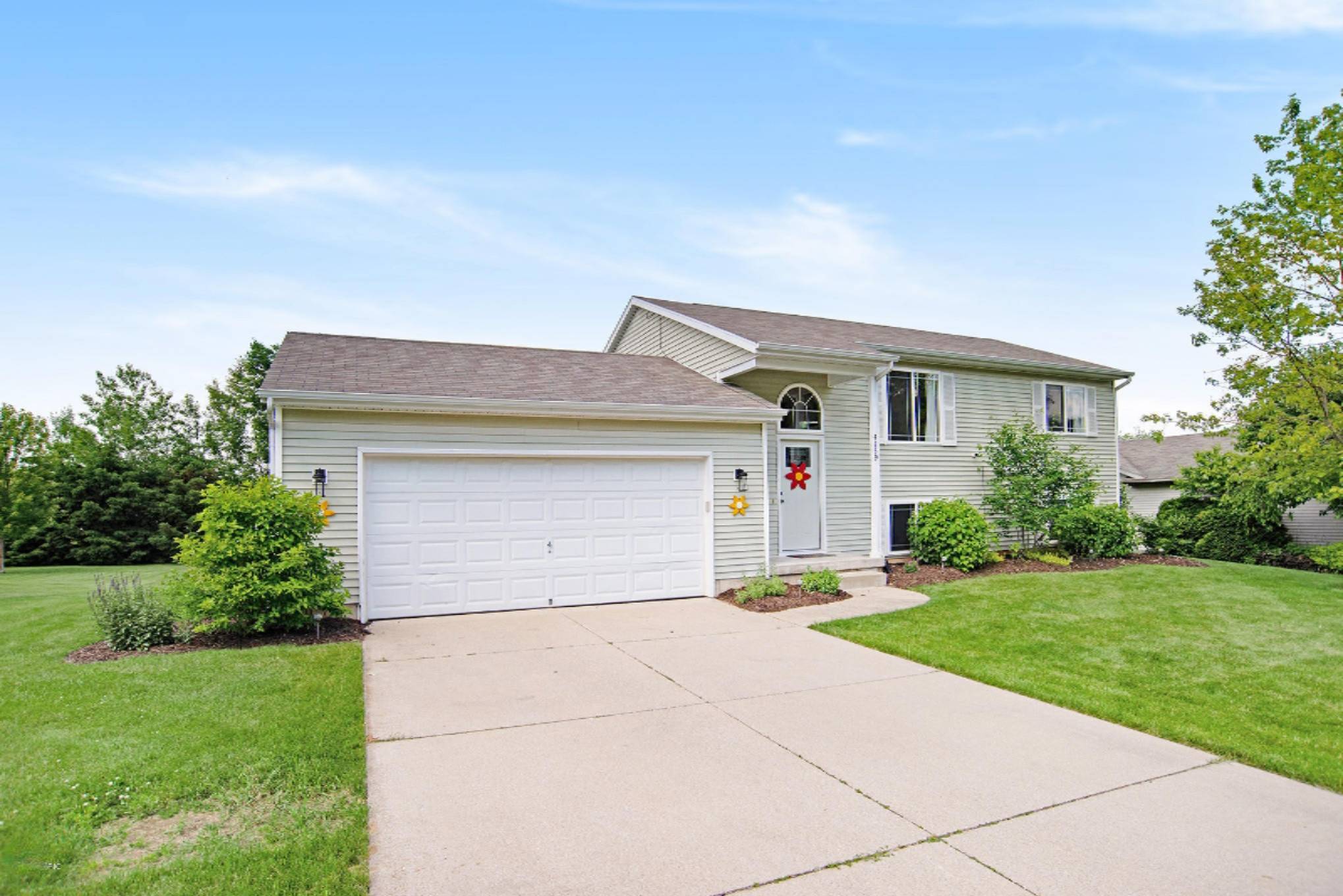 4139 Whirlwind NE Drive, Rockford, MI 49341