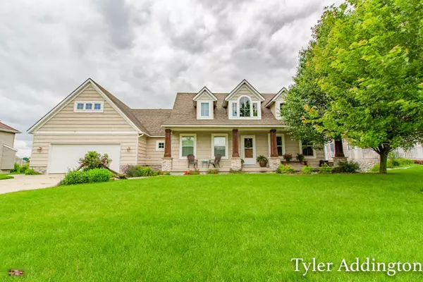 3301 Jamieson Drive, Hudsonville, MI 49426