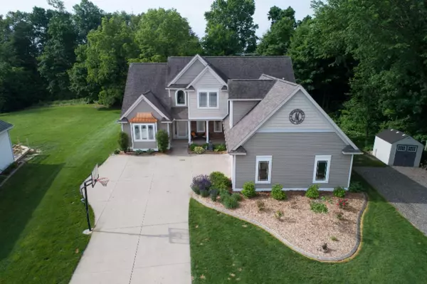 3006 Hunters Drive, Jenison, MI 49428