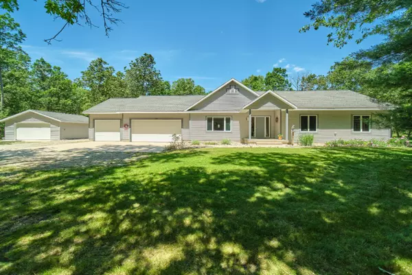 1484 Silver Creek Road, Whitehall, MI 49461