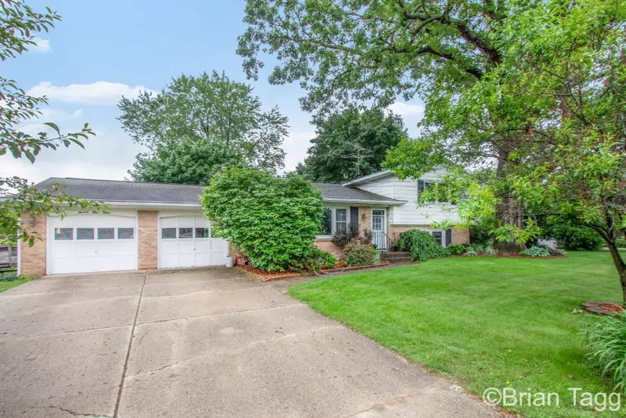 7312 Westlane Avenue, Jenison, MI 49428